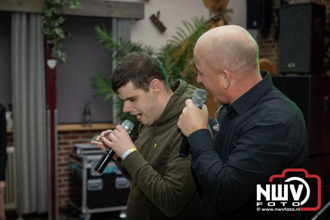 Fanclubavond in de Bouwakker Hattemerbroek ter gelegenheid van 30 jaar Het IJssel Duo. - © NWVFoto.nl