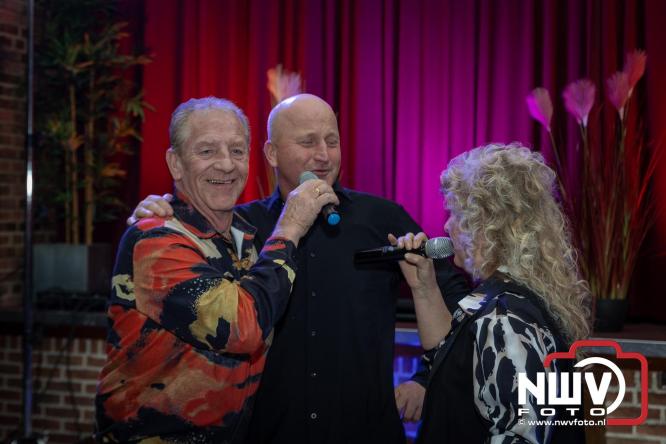 Fanclubavond in de Bouwakker Hattemerbroek ter gelegenheid van 30 jaar Het IJssel Duo. - © NWVFoto.nl