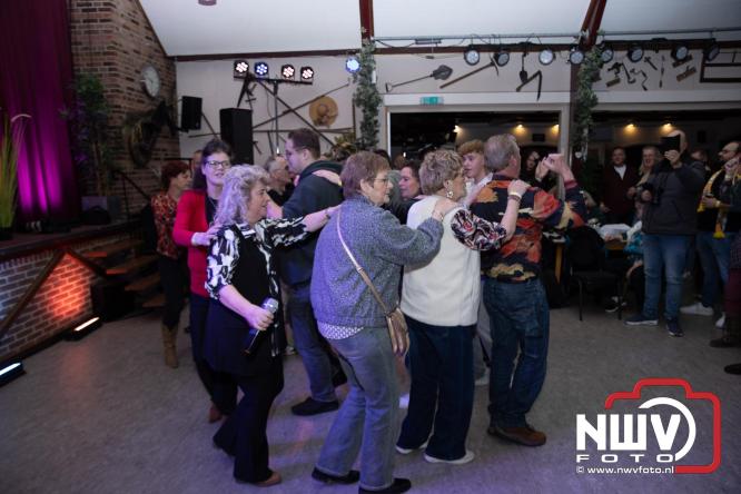 Fanclubavond in de Bouwakker Hattemerbroek ter gelegenheid van 30 jaar Het IJssel Duo. - © NWVFoto.nl