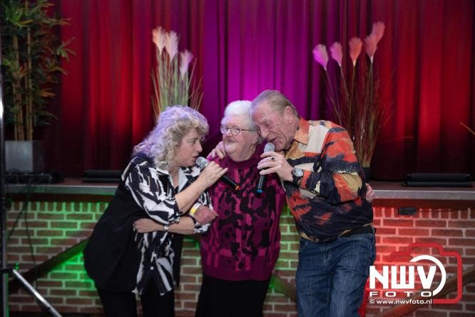 Fanclubavond in de Bouwakker Hattemerbroek ter gelegenheid van 30 jaar Het IJssel Duo. - © NWVFoto.nl