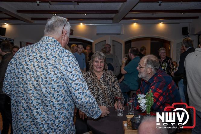 Fanclubavond in de Bouwakker Hattemerbroek ter gelegenheid van 30 jaar Het IJssel Duo. - © NWVFoto.nl