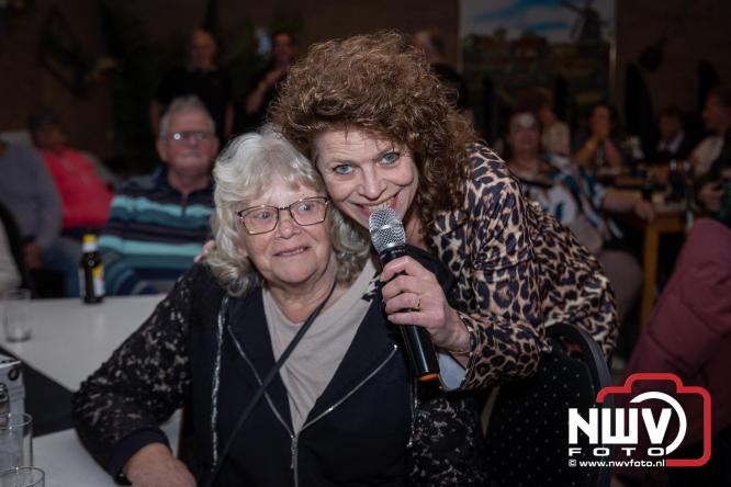Fanclubavond in de Bouwakker Hattemerbroek ter gelegenheid van 30 jaar Het IJssel Duo. - © NWVFoto.nl
