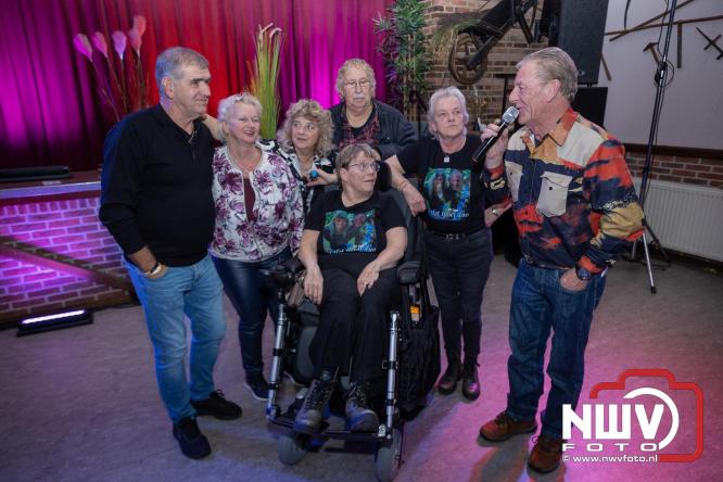 Fanclubavond in de Bouwakker Hattemerbroek ter gelegenheid van 30 jaar Het IJssel Duo. - © NWVFoto.nl