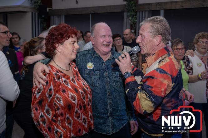 Fanclubavond in de Bouwakker Hattemerbroek ter gelegenheid van 30 jaar Het IJssel Duo. - © NWVFoto.nl