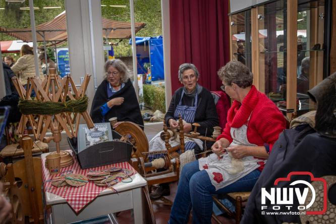 Winterfair Boerderijmuseum Bovenstreek trekt bussen vol bezoeker - © NWVFoto.nl