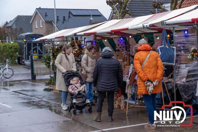 Kerstmarkt rond de molen Oostendorp, organisatie wint vrijwilligerscompliment 2025 gemeente Elburg. - &copy; NWVFoto.nl