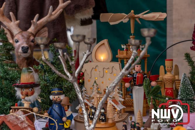 Kerstmarkt rond de molen Oostendorp, organisatie wint vrijwilligerscompliment 2025 gemeente Elburg. - &copy; NWVFoto.nl