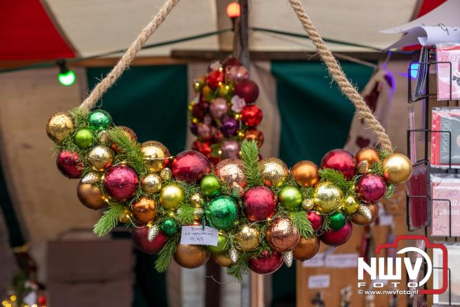 Kerstmarkt rond de molen Oostendorp, organisatie wint vrijwilligerscompliment 2025 gemeente Elburg. - &copy; NWVFoto.nl