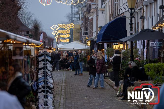De warmste Winter in de Vesting Elburg trekt duizenden bezoekers. - &copy; NWVFoto.nl