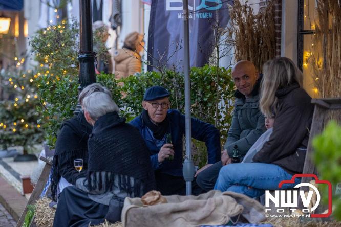 De warmste Winter in de Vesting Elburg trekt duizenden bezoekers. - &copy; NWVFoto.nl