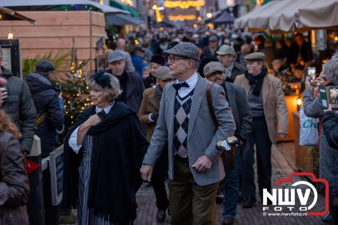 De warmste Winter in de Vesting Elburg trekt duizenden bezoekers. - &copy; NWVFoto.nl