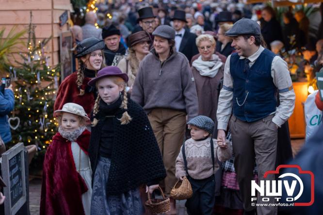 De warmste Winter in de Vesting Elburg trekt duizenden bezoekers. - &copy; NWVFoto.nl