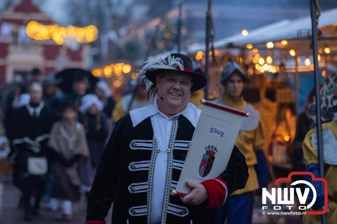 De warmste Winter in de Vesting Elburg trekt duizenden bezoekers. - &copy; NWVFoto.nl
