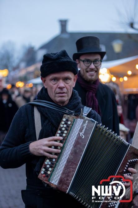 De warmste Winter in de Vesting Elburg trekt duizenden bezoekers. - &copy; NWVFoto.nl