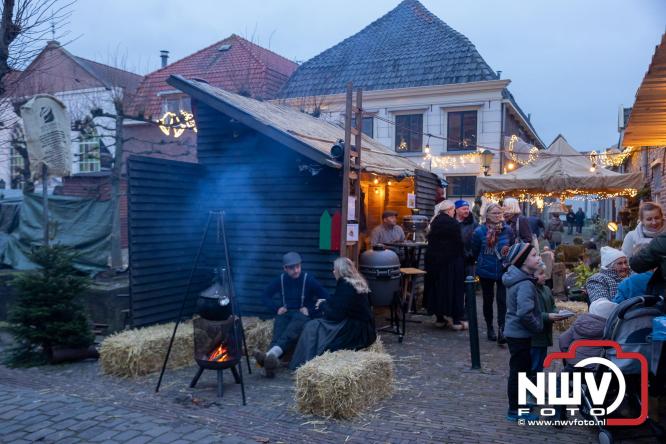 De warmste Winter in de Vesting Elburg trekt duizenden bezoekers. - &copy; NWVFoto.nl