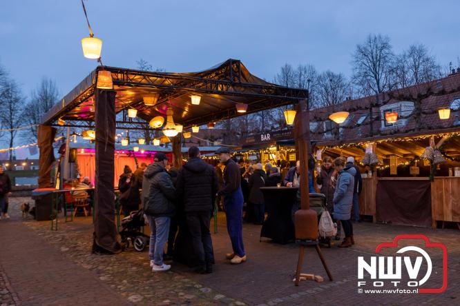 De warmste Winter in de Vesting Elburg trekt duizenden bezoekers. - &copy; NWVFoto.nl