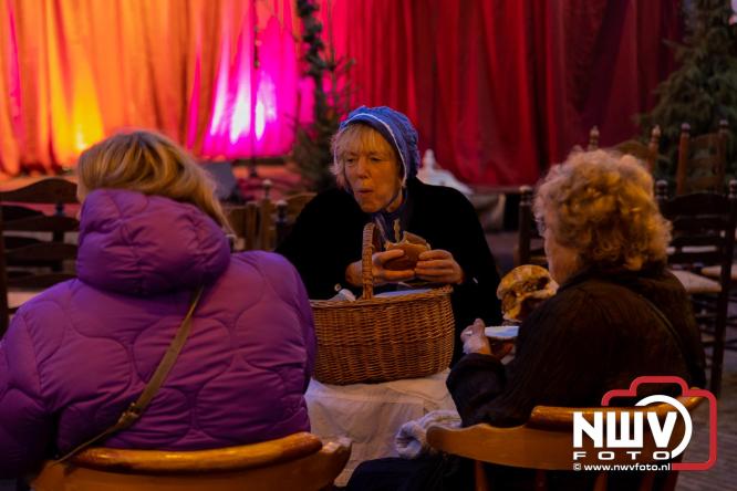 De warmste Winter in de Vesting Elburg trekt duizenden bezoekers. - &copy; NWVFoto.nl