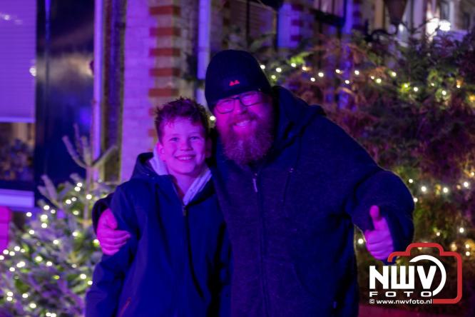 De warmste Winter in de Vesting Elburg trekt duizenden bezoekers. - &copy; NWVFoto.nl