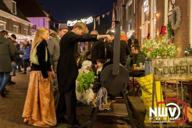 De warmste Winter in de Vesting Elburg trekt duizenden bezoekers. - &copy; NWVFoto.nl
