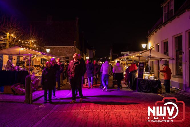 De warmste Winter in de Vesting Elburg trekt duizenden bezoekers. - &copy; NWVFoto.nl