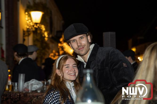 De warmste Winter in de Vesting Elburg trekt duizenden bezoekers. - &copy; NWVFoto.nl