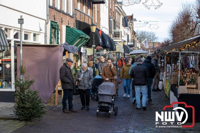 De warmste Winter in de Vesting Elburg trekt duizenden bezoekers. - &copy; NWVFoto.nl
