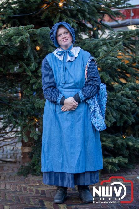 De warmste Winter in de Vesting Elburg trekt duizenden bezoekers. - &copy; NWVFoto.nl