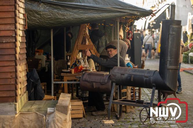 De warmste Winter in de Vesting Elburg trekt duizenden bezoekers. - &copy; NWVFoto.nl
