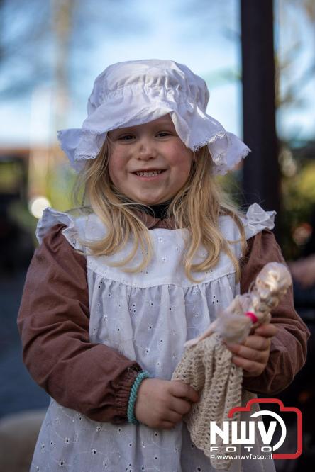 De warmste Winter in de Vesting Elburg trekt duizenden bezoekers. - &copy; NWVFoto.nl