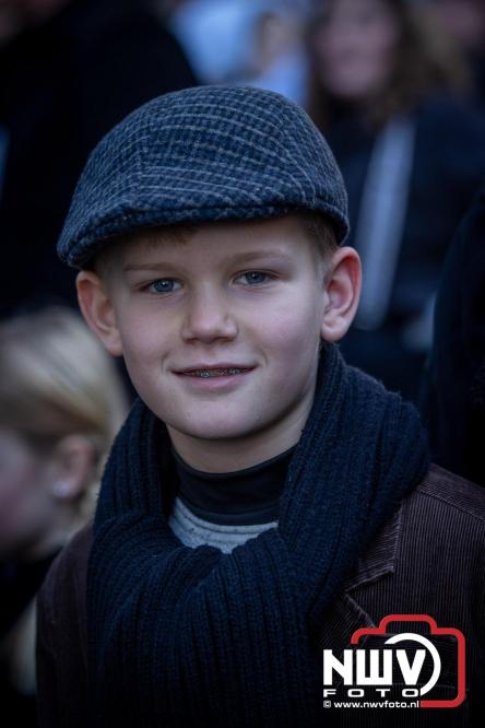 De warmste Winter in de Vesting Elburg trekt duizenden bezoekers. - &copy; NWVFoto.nl