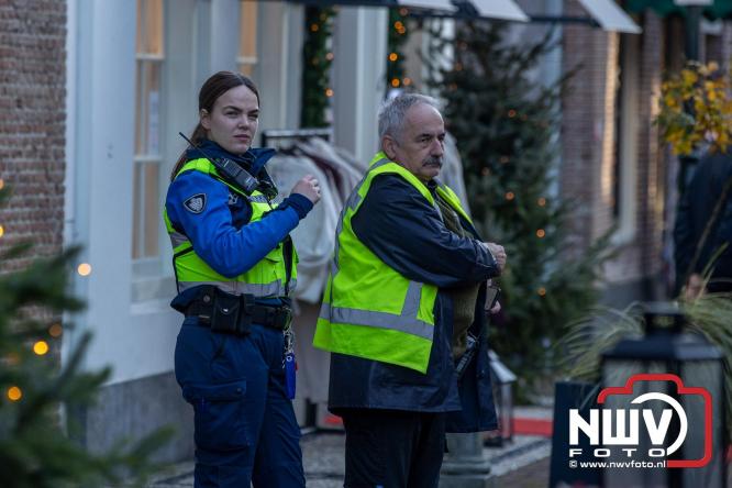 De warmste Winter in de Vesting Elburg trekt duizenden bezoekers. - &copy; NWVFoto.nl