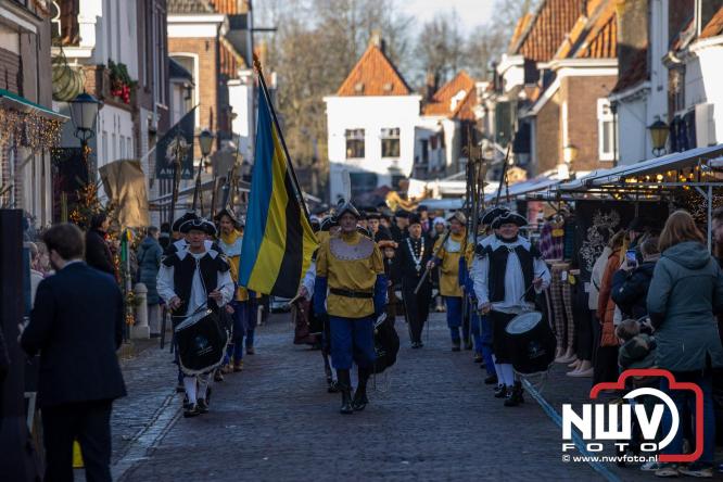 De warmste Winter in de Vesting Elburg trekt duizenden bezoekers. - &copy; NWVFoto.nl