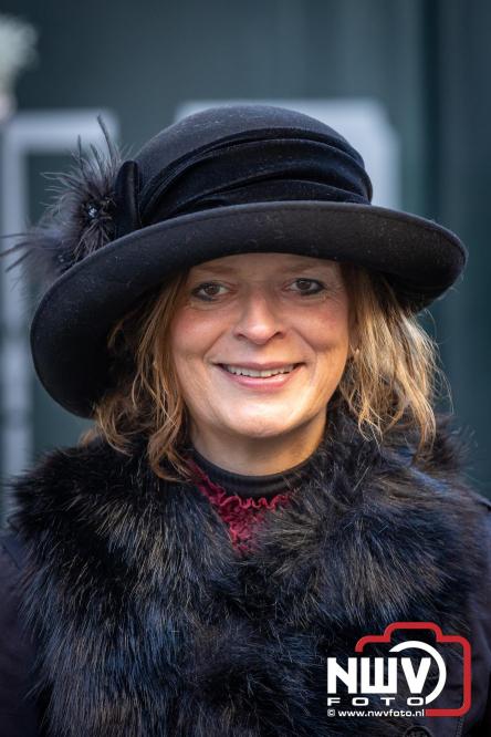 De warmste Winter in de Vesting Elburg trekt duizenden bezoekers. - &copy; NWVFoto.nl