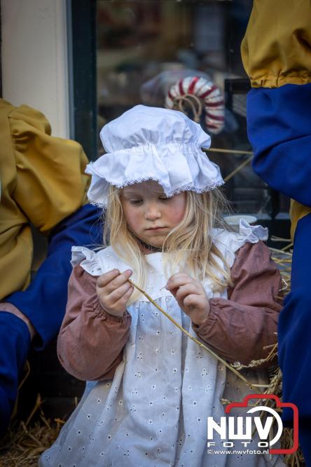 De warmste Winter in de Vesting Elburg trekt duizenden bezoekers. - &copy; NWVFoto.nl