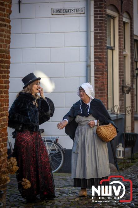 De warmste Winter in de Vesting Elburg trekt duizenden bezoekers. - &copy; NWVFoto.nl