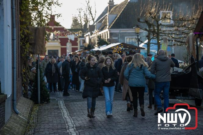 De warmste Winter in de Vesting Elburg trekt duizenden bezoekers. - &copy; NWVFoto.nl