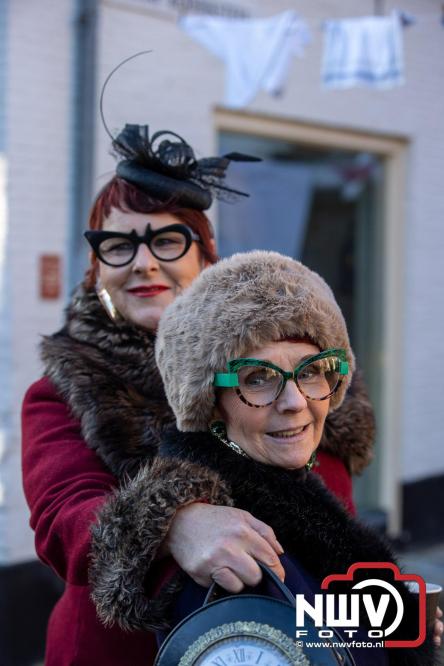 De warmste Winter in de Vesting Elburg trekt duizenden bezoekers. - &copy; NWVFoto.nl