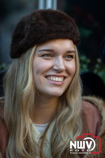 De warmste Winter in de Vesting Elburg trekt duizenden bezoekers. - &copy; NWVFoto.nl