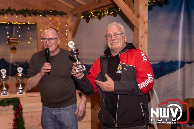 Tachtig trucks verlichten de gemeente Oldebroek tijdens de Truckers Lichtjesparade Oldebroek. - &copy; NWVFoto.nl