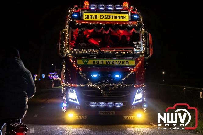 Lichtjestour Elburg in Doornspijk voortijdig gestaakt na ongeval in Nunspeet. - &copy; NWVFoto.nl