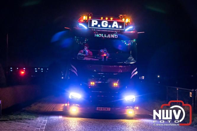 Lichtjestour Elburg in Doornspijk voortijdig gestaakt na ongeval in Nunspeet. - &copy; NWVFoto.nl