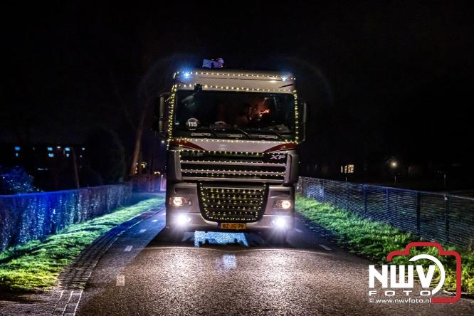 Lichtjestour Elburg in Doornspijk voortijdig gestaakt na ongeval in Nunspeet. - &copy; NWVFoto.nl
