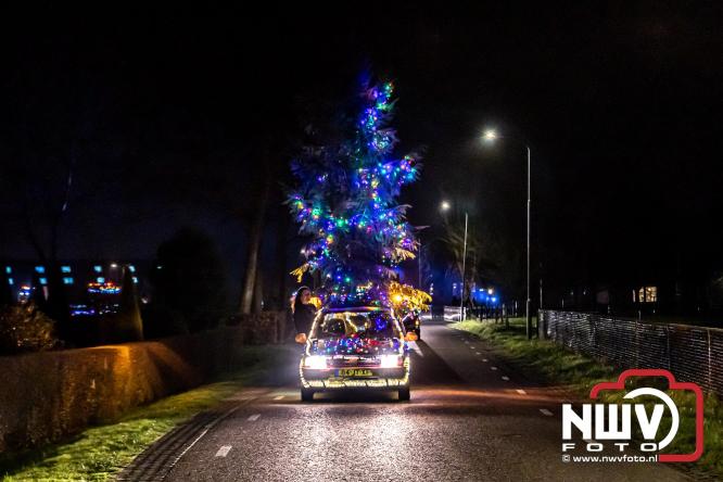 Lichtjestour Elburg in Doornspijk voortijdig gestaakt na ongeval in Nunspeet. - &copy; NWVFoto.nl
