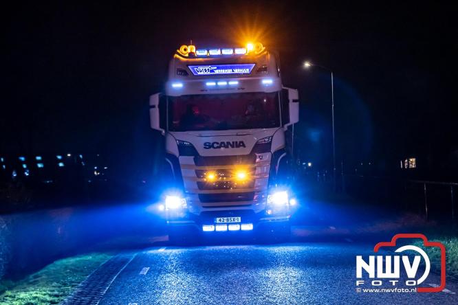 Lichtjestour Elburg in Doornspijk voortijdig gestaakt na ongeval in Nunspeet. - &copy; NWVFoto.nl