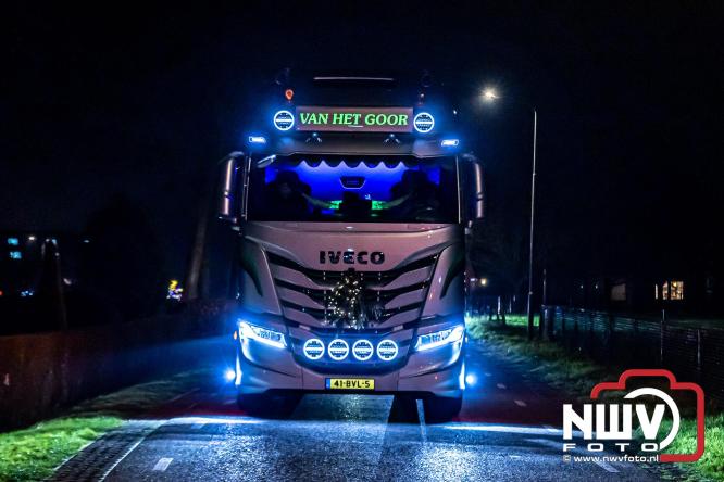 Lichtjestour Elburg in Doornspijk voortijdig gestaakt na ongeval in Nunspeet. - &copy; NWVFoto.nl