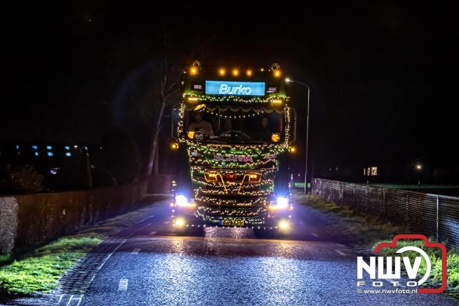 Lichtjestour Elburg in Doornspijk voortijdig gestaakt na ongeval in Nunspeet. - &copy; NWVFoto.nl