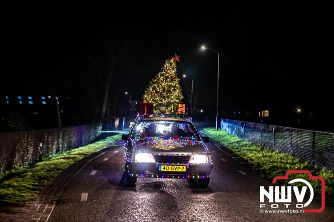 Lichtjestour Elburg in Doornspijk voortijdig gestaakt na ongeval in Nunspeet. - &copy; NWVFoto.nl