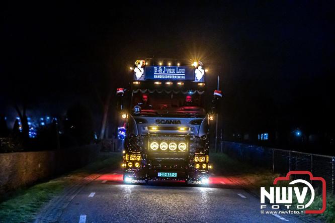 Lichtjestour Elburg in Doornspijk voortijdig gestaakt na ongeval in Nunspeet. - &copy; NWVFoto.nl