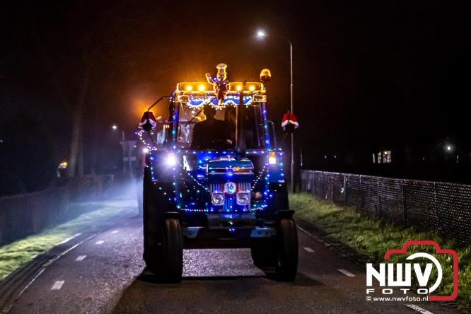 Lichtjestour Elburg in Doornspijk voortijdig gestaakt na ongeval in Nunspeet. - &copy; NWVFoto.nl