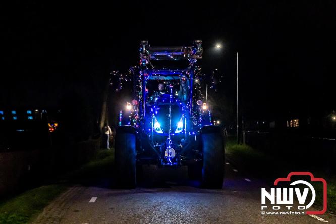 Lichtjestour Elburg in Doornspijk voortijdig gestaakt na ongeval in Nunspeet. - &copy; NWVFoto.nl